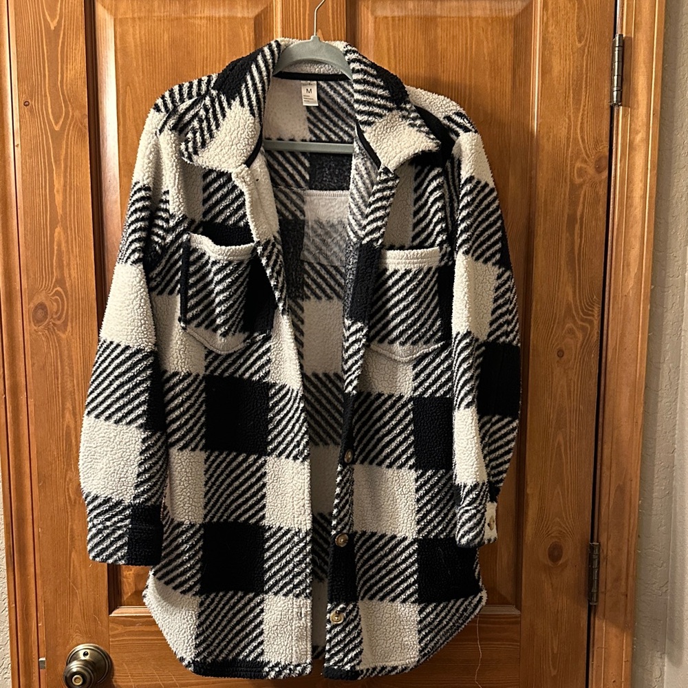 Plaid Teddy Jacket - Black and White